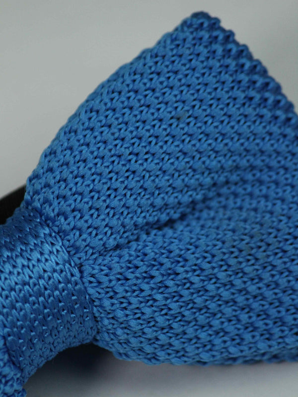 Blue Solid Knitted Bowtie