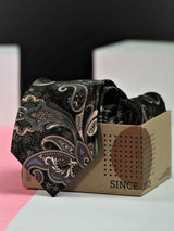 Black Paisley Printed Necktie and Pocket Square Set - TOSSIDO