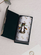 Cat with White Rose Brooch - TOSSIDO