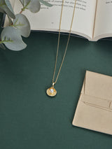 Gold Pearl Oyster Pendant Necklace - TOSSIDO