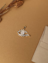 Mother of Pearl Open Eye Pendant