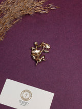 Marigold & Rose Daisy Spray Brooch