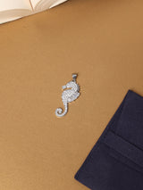 Silver Seahorse Pendant