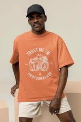 Framing Life: I Shoot People Oversized Tee - TOSSIDO