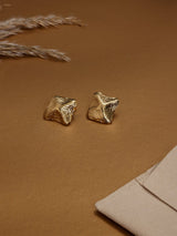 Gold Hammered Star Stud Earrings - TOSSIDO