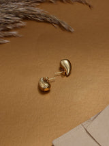 Gold Ribbed Teardrop Stud Earrings - TOSSIDO