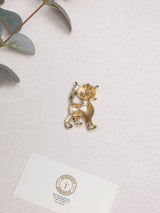 Gold Striped Kitten Brooch - TOSSIDO