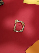 Golden Alphabet D Brooch - TOSSIDO