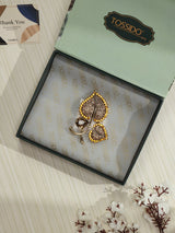 Golden Petals Brooch - TOSSIDO