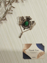 Golden Vintage Crown Brooch - TOSSIDO