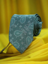 Green Paisley Necktie - TOSSIDO