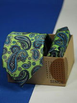 Green Paisley Printed Necktie and Pocket Square Set - TOSSIDO