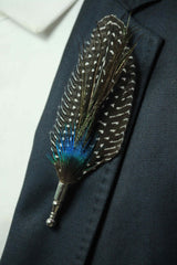 Green Peacock Feather Brooch - TOSSIDO