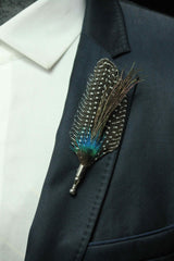 Green Peacock Feather Brooch - TOSSIDO