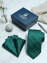 JGU Green Necktie & Pocket Square Set - TOSSIDO