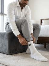 JGU White Full Length Socks - TOSSIDO