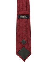 Maroon paisley necktie in woven microfiber, knot detail