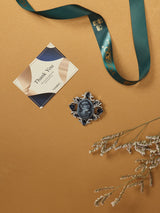 Midnight Empress Cameo Brooch - TOSSIDO