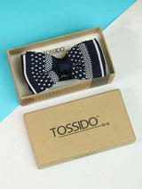 Navy Blue Base with White Geometric Pattern Knitted Bow Tie - TOSSIDO