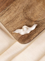 Pearl Pod Brooch - TOSSIDO