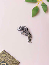 Silver Black Tiger Brooch - TOSSIDO