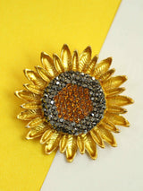 Sunflower Brooch - TOSSIDO