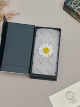 White Daisy Brooch - TOSSIDO