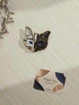 White Fox Brooch - TOSSIDO