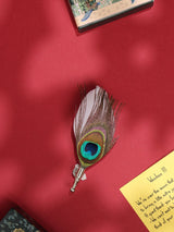 White Peacock Feather Brooch - TOSSIDO