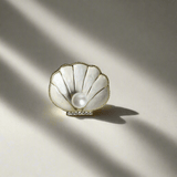 White Shell Brooch - TOSSIDO