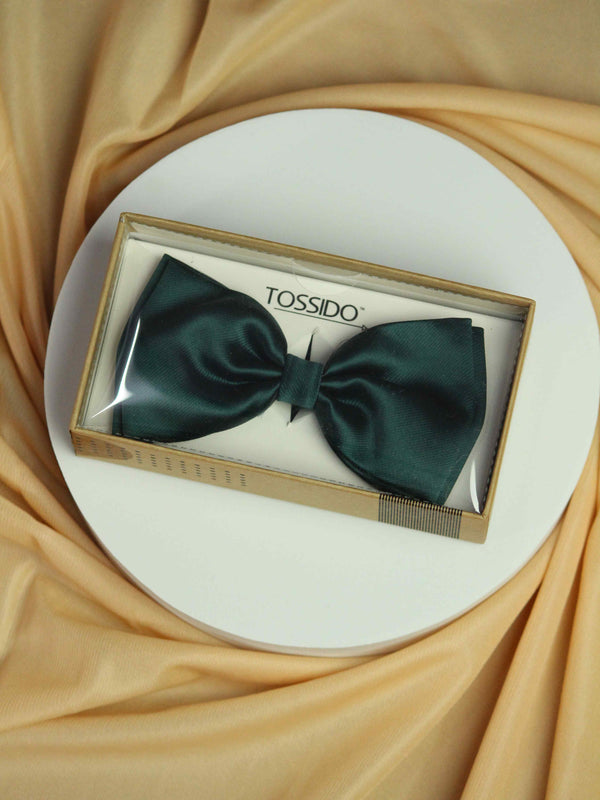 Green Solid Bowtie