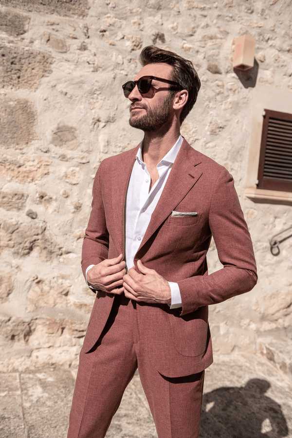 Staying Sharp in the Heat: Tips for Formal Dressing in the Summer - TOSSIDO