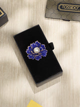 Pearl in Flower Brooch