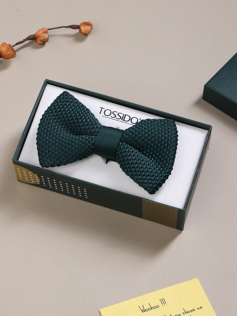 Dark Green Solid Knitted Bowtie