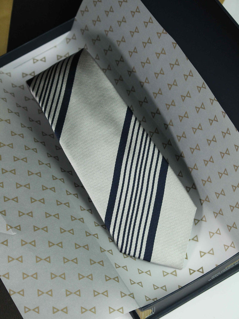 Silver Stripe Woven Silk Necktie