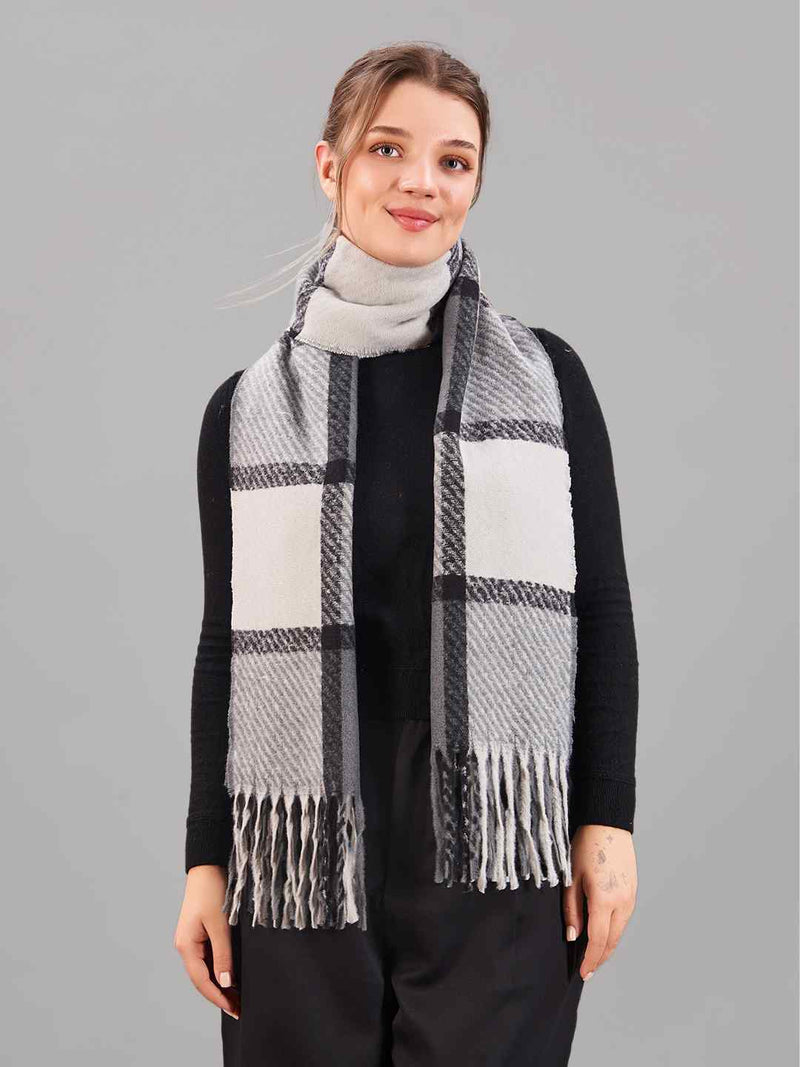 Grey Check Woolen Muffler