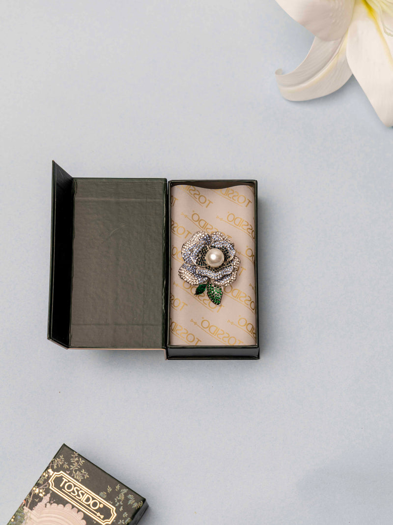 Pearl Flower Brooch