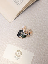 Senior Lawyer with Law Book Brooch - TOSSIDO