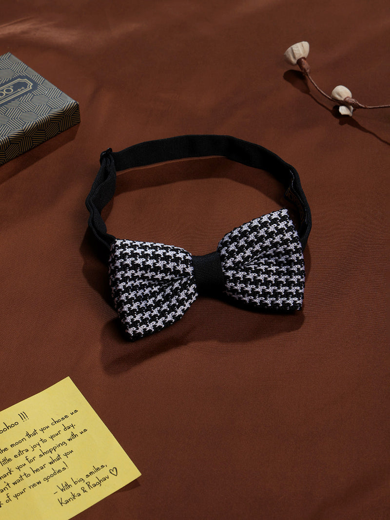 Black & White Geometric Knitted Bowtie