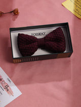 Maroon Solid Knitted Bowtie