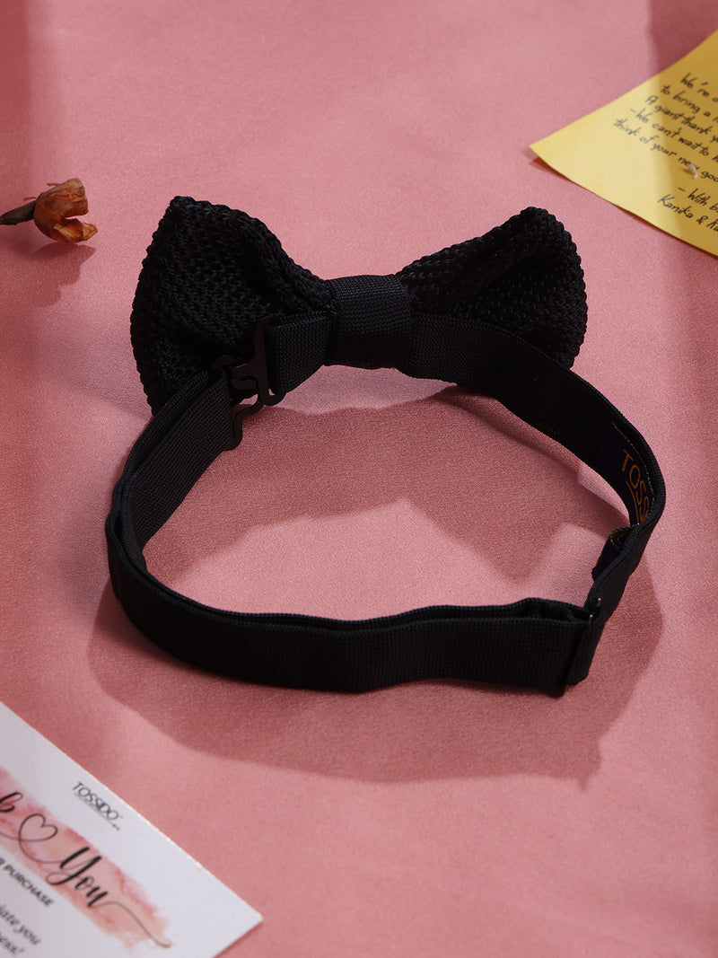 Black Solid Knitted Bowtie