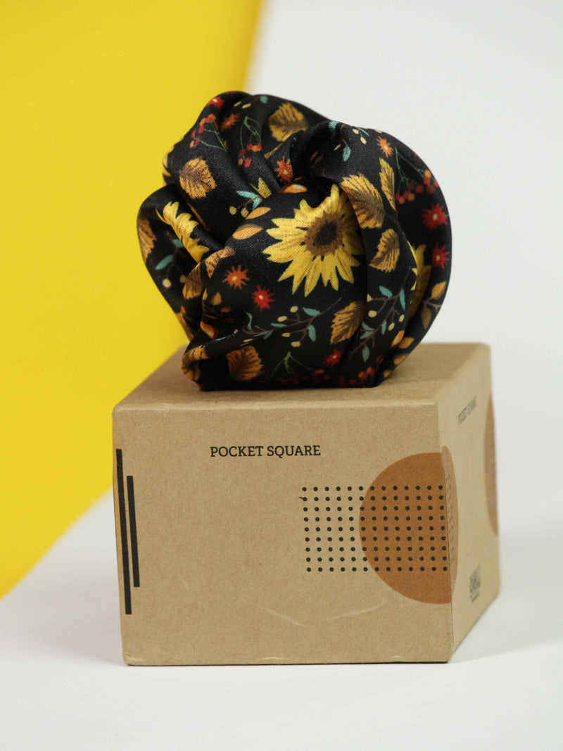 Be In Flower Pocket Square