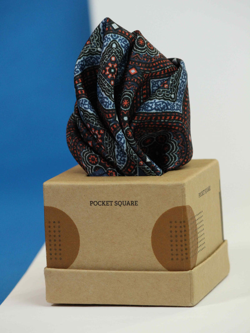 Pompon Pocket Square