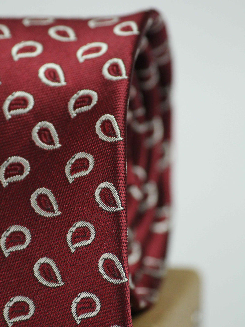 Maroon Paisley Broad Necktie