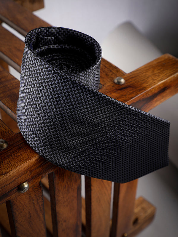 Black & Grey Geometric Woven Long Necktie