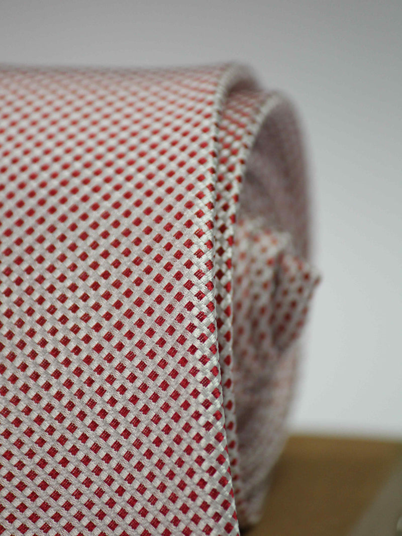 RED SALVE GEOMETRIC SILK NECKTIE