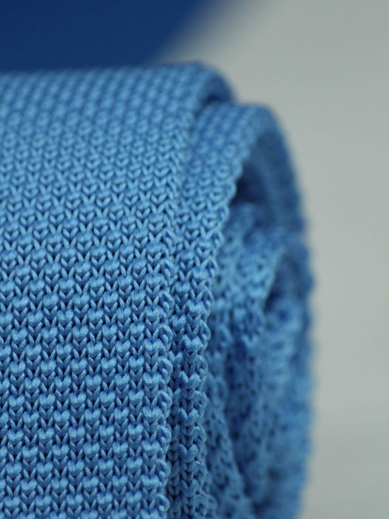 Blue Solid Knitted Necktie