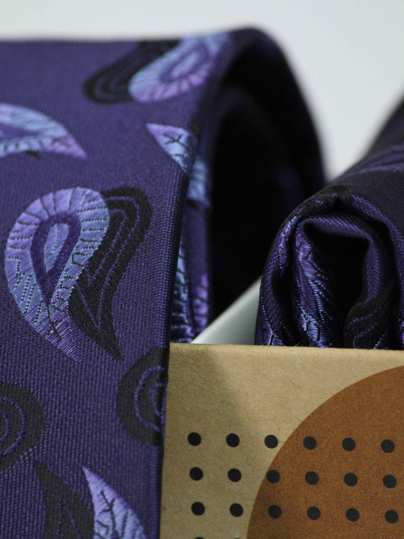 Purple Paisley Necktie & Pocket Square Giftset