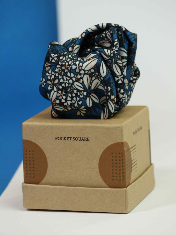 Amiable Pocket Square - TOSSIDO