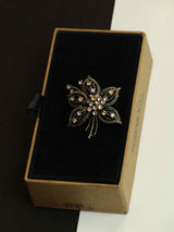 Antique Flower Brooch - TOSSIDO